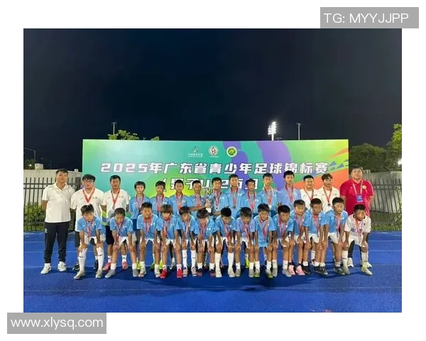 青少年足球梦想启航寄语努力拼搏成就未来之路